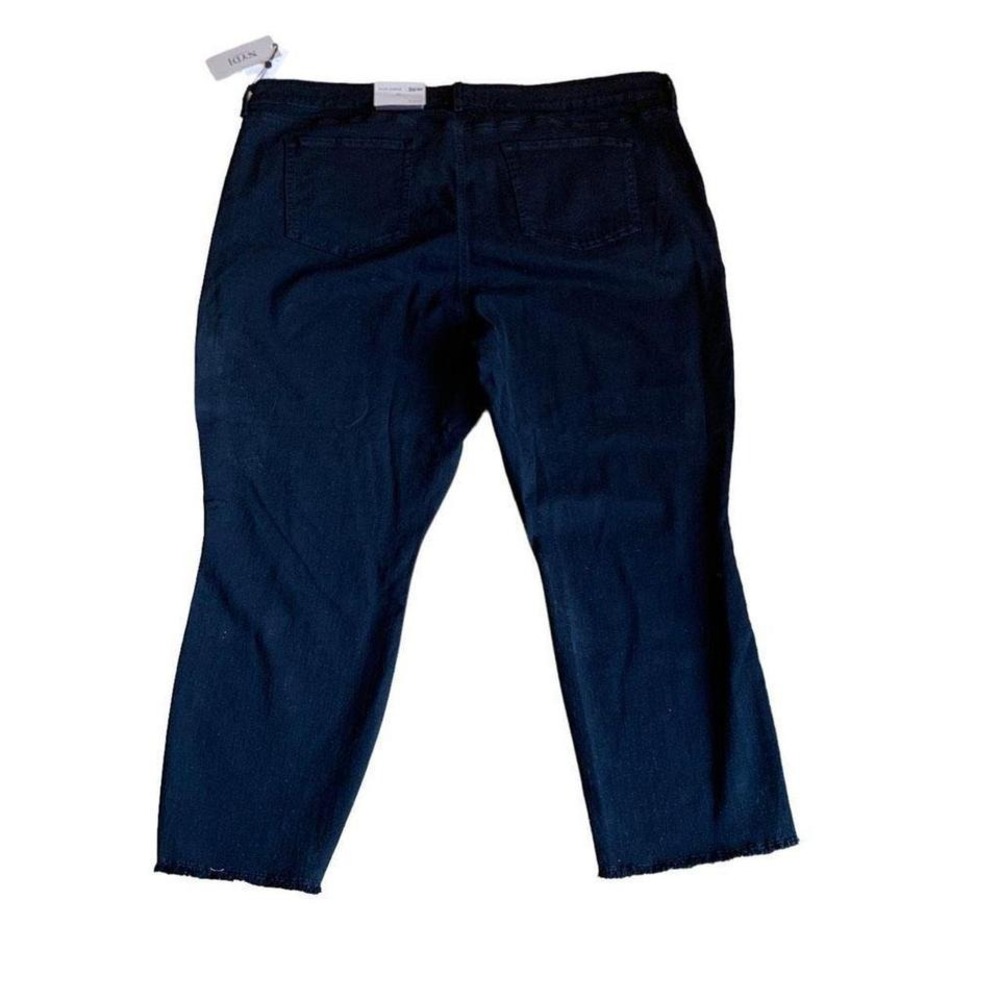 Not Your Daughter's "Sheri"‎ Jeans in Black,  Size 26W is New with Tags - Picture 4 of 8
